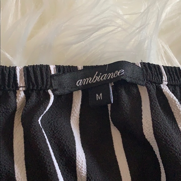 *BRAND NEW* Stripe Off the Shoulder top! - Picture 2 of 3